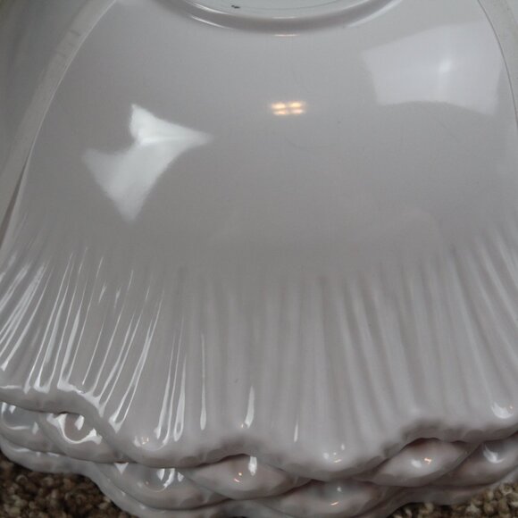 Soho Loft Melamine Bowls 8" Cereal Soup Peach Coral Scalloped Edge Set of 4 NWT - Picture 6 of 6